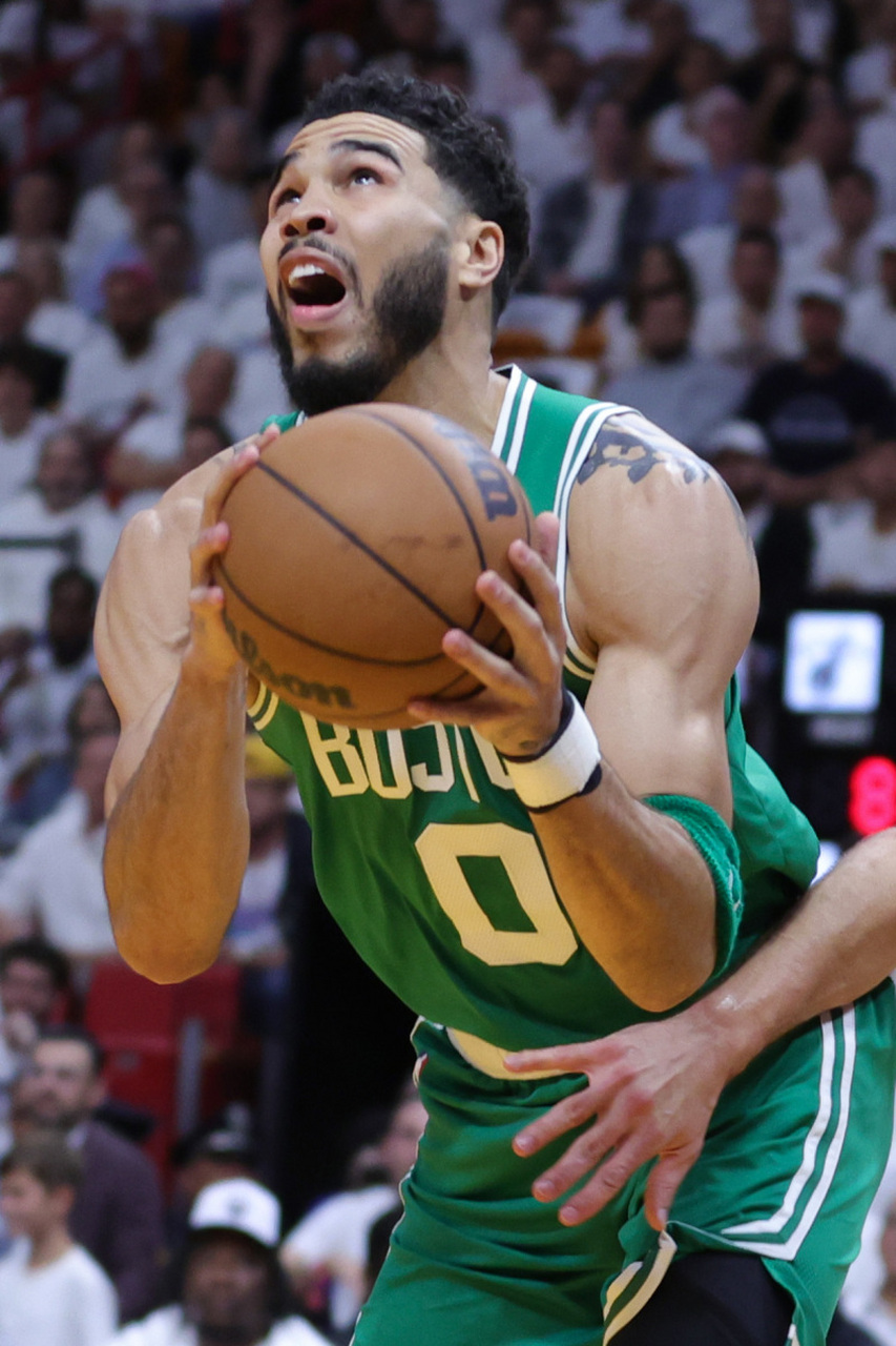 JIUYOU-关于清晨CBA季后赛传出新动向；波士顿凯尔特人止住颓势；管理层表态：赛场秩序良好；球探报告显示潜力的信息