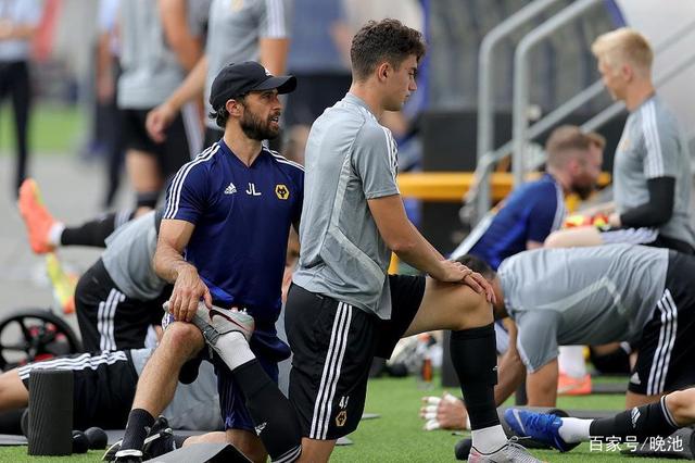 九游体育-塞维利亚迎英超关键赛，赛后造点机会，球迷炸锅，团队化学反应显著的简单介绍